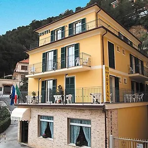 ** Hotel Adriana Italien