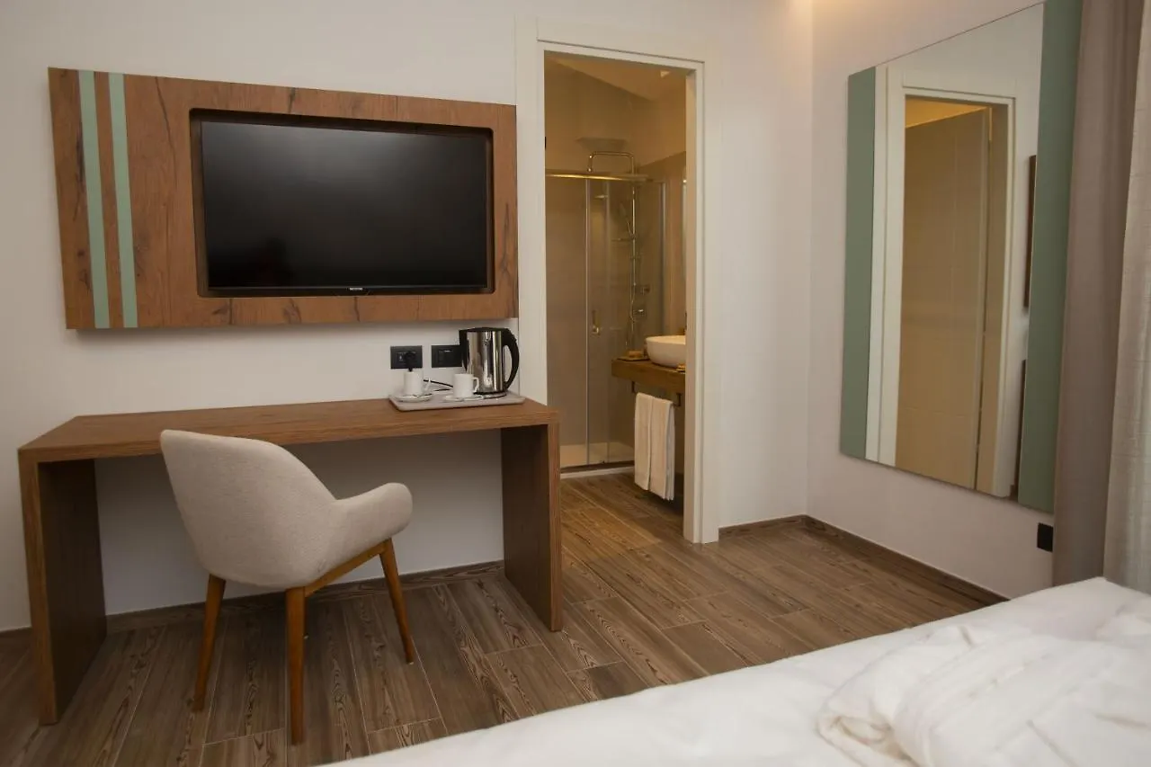 ****  Donna VI Hotel Geraci Siculo 意大利