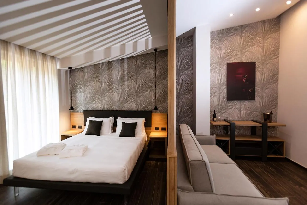 Donna VI Hotel Geraci Siculo